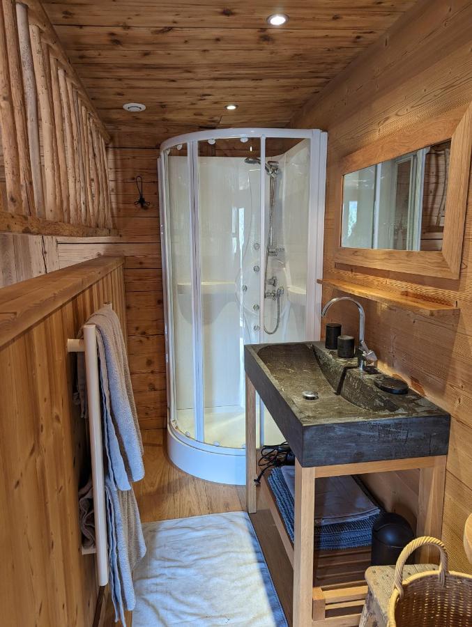 Bas De Chalet Au Coeur Des Aravis, Entre Lac Et Montagne Saint-Jean-de-Sixt Kültér fotó